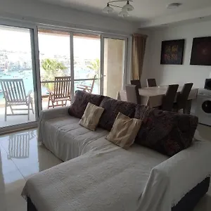 Appartement Aquamarine Sea Front - Third Floor, Marsaskala